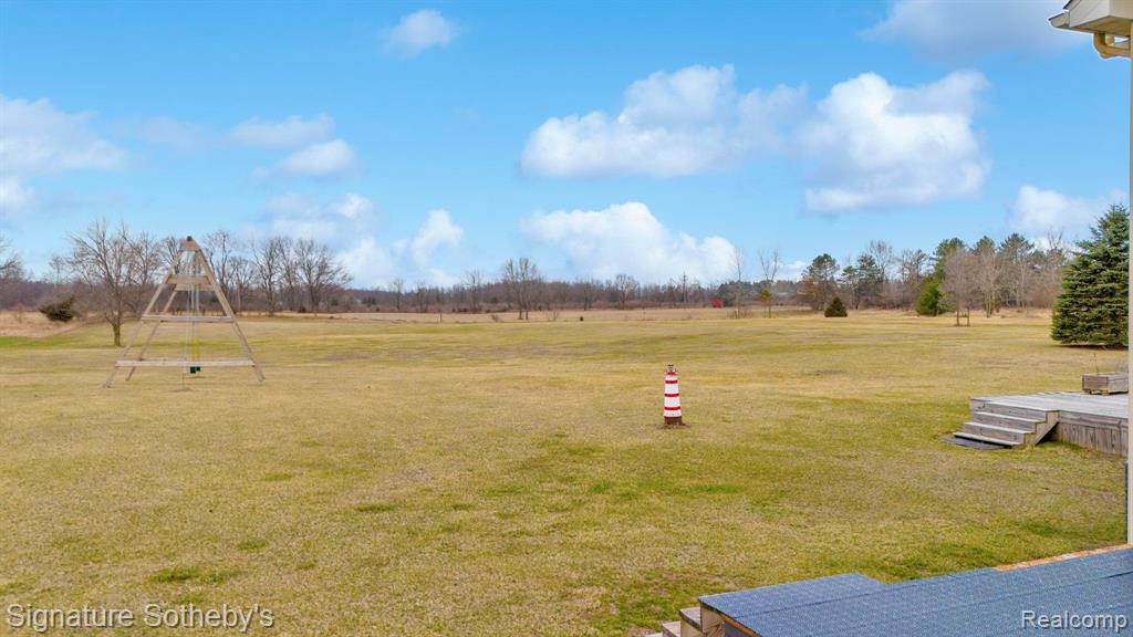9019 HILLVIEW Lane, Jackson, MI 49201 — Photo 35