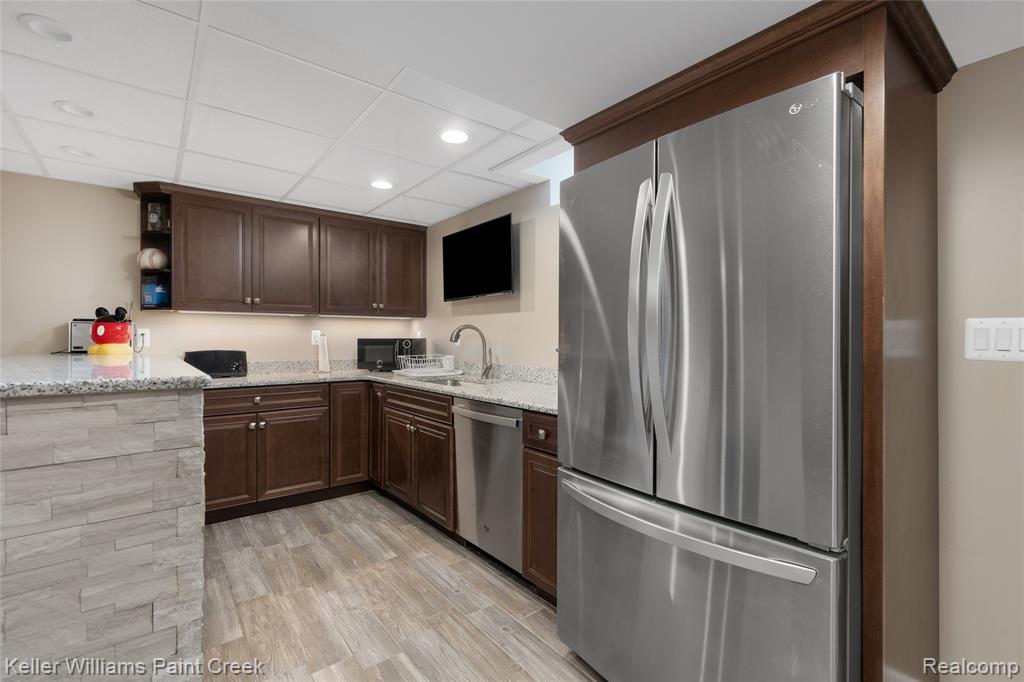 54690 Shady Creek Drive, New Baltimore, MI 48047 — Photo 35
