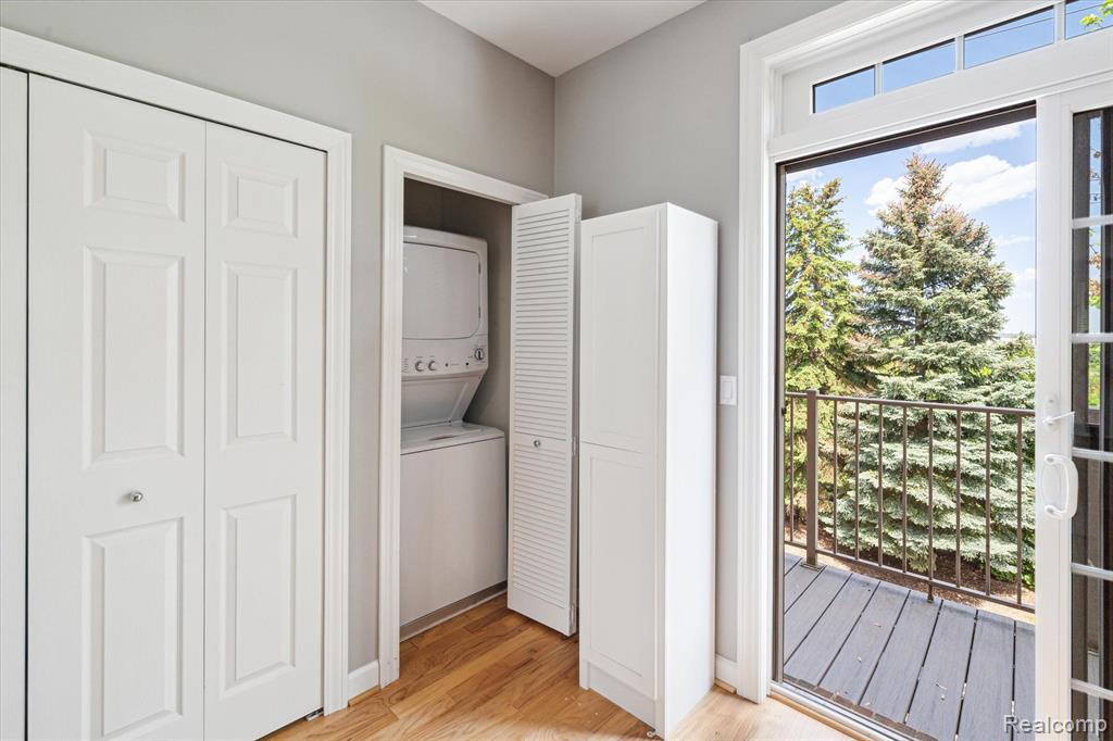 537 LEWIS Street, Birmingham, MI 48009 — Photo 12