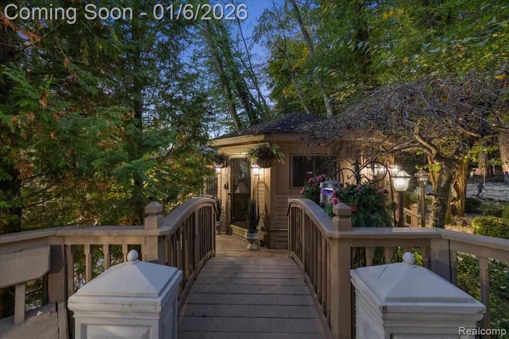 7310 Sandy Creek Lane, Bloomfield Hills, MI 48301 — Photo 61