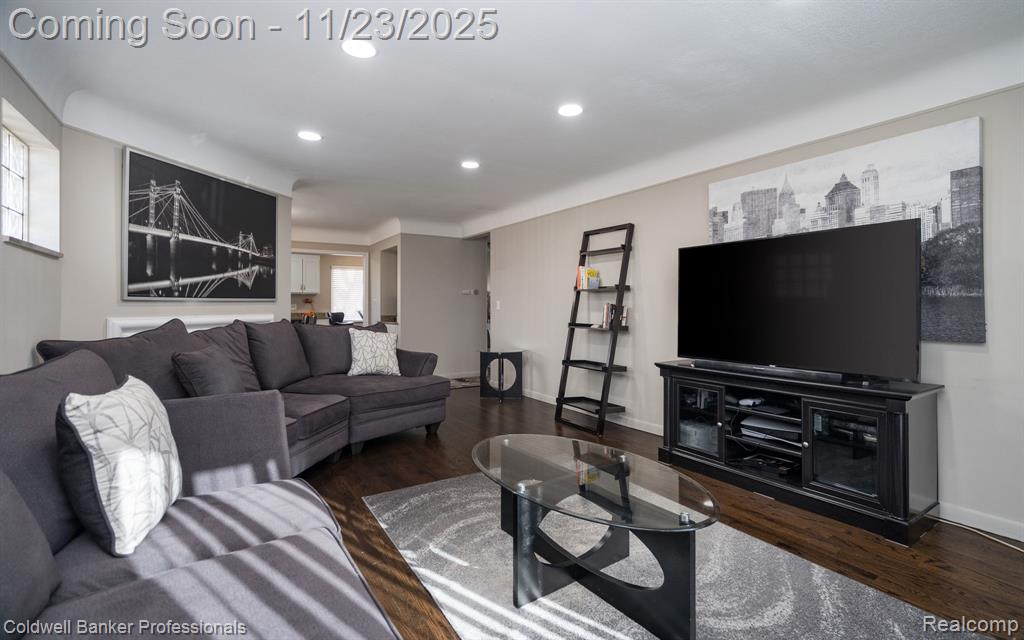 17377 Avilla Boulevard, Lathrup Village, MI 48076 — Photo 6