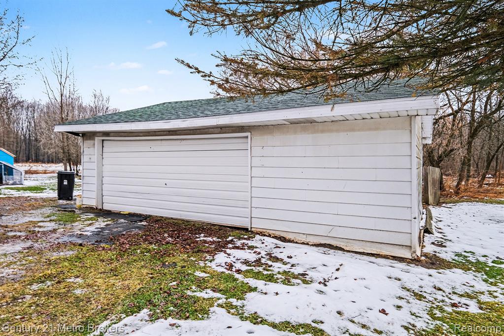 14335 N Genesee Road, Clio, MI 48420 — Photo 25