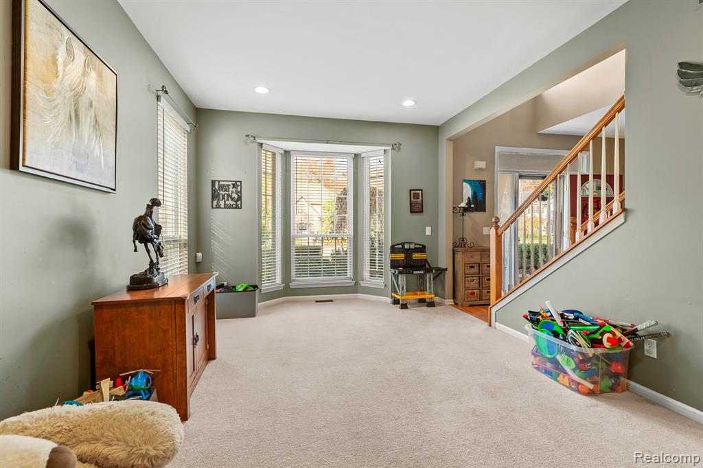 1095 APPALOOSA Court, South Lyon, MI 48178 — Photo 8