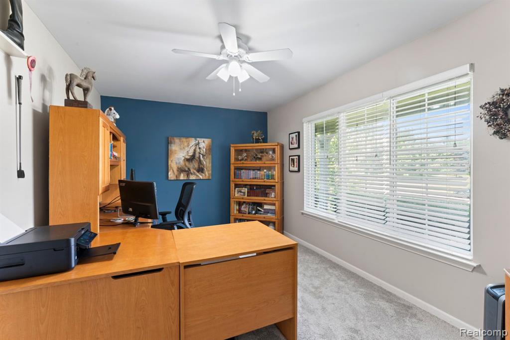 687 SANDPIPER Way, Oxford, MI 48371 — Photo 18