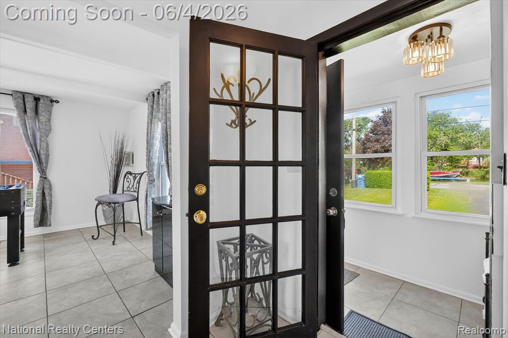 3946 Lakeshore Drive, Newport, MI 48166 — Photo 10
