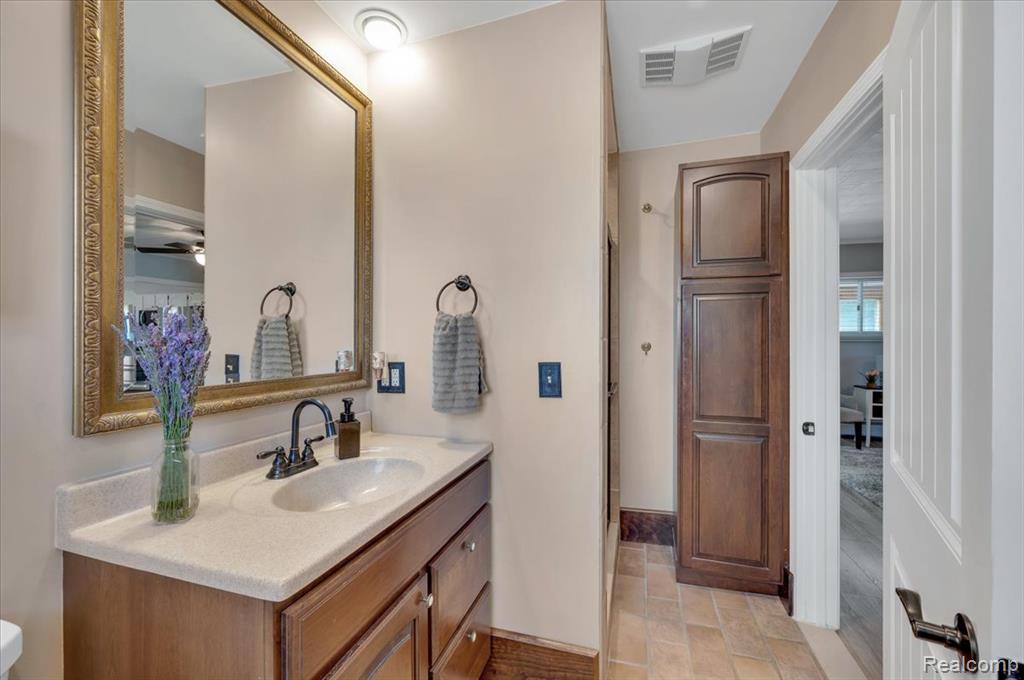 405 Pennell Road, Imlay City, MI 48444 — Photo 21