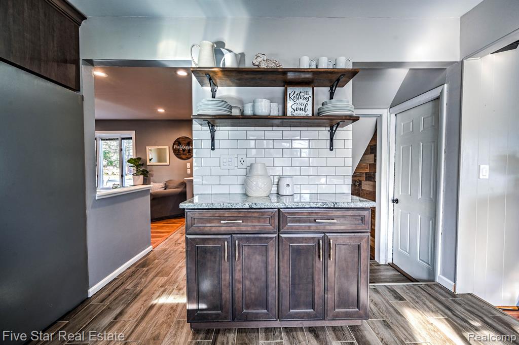 8838 Dublin Way, Sterling Heights, MI 48314 — Photo 19
