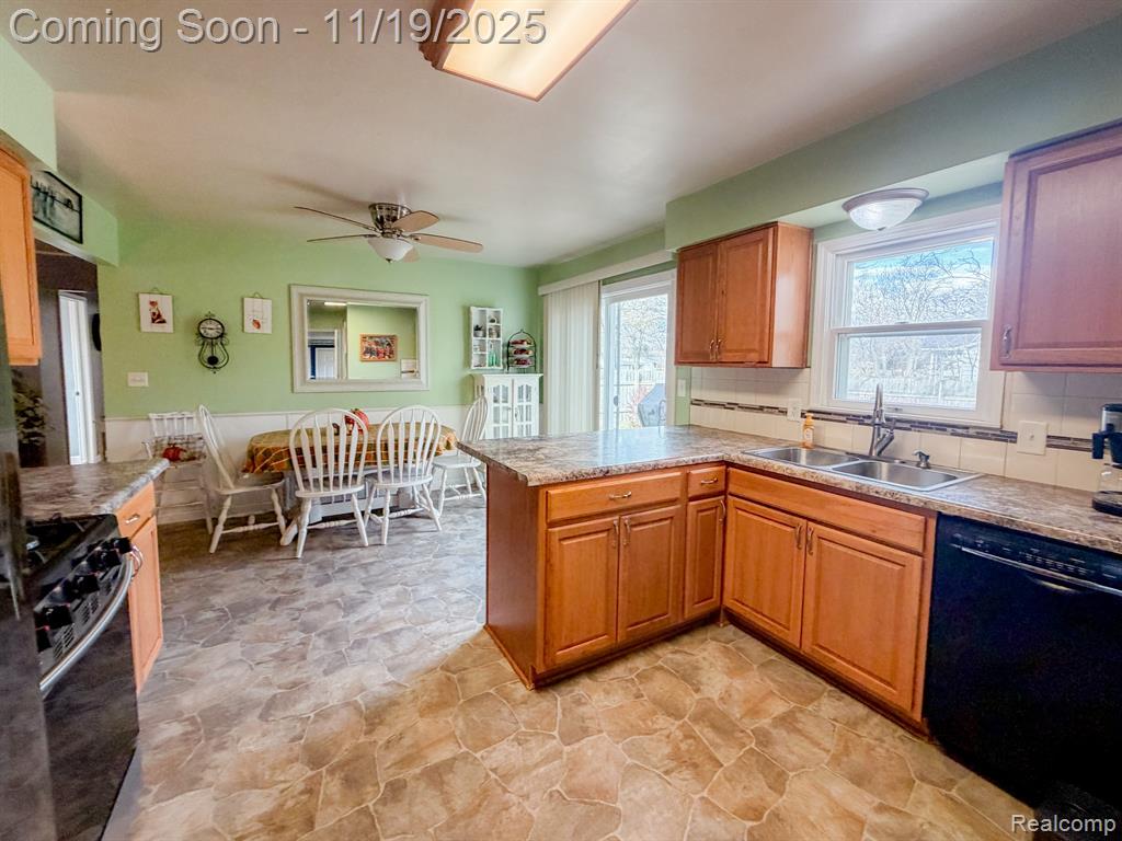 7017 E Coldwater Road, Davison, MI 48423 — Photo 11