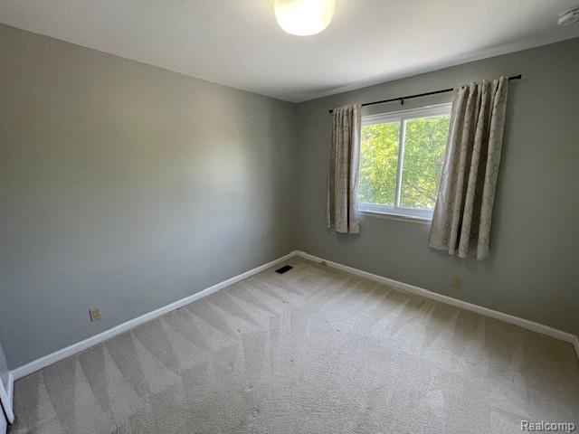 4970 Foxcroft Drive, Troy, MI 48085 — Photo 23
