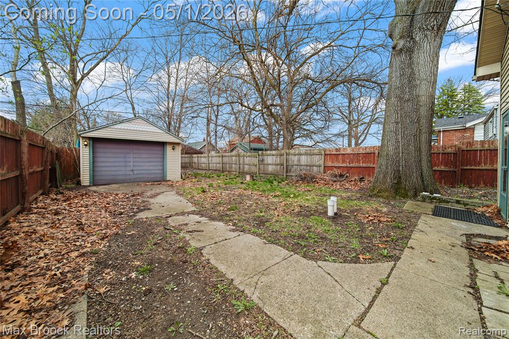 595 E Drayton Street, Ferndale, MI 48220 — Photo 20
