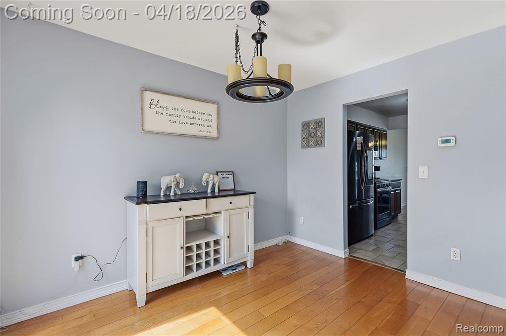 37816 Charter Oaks Boulevard, Clinton Twp, MI 48036 — Photo 5