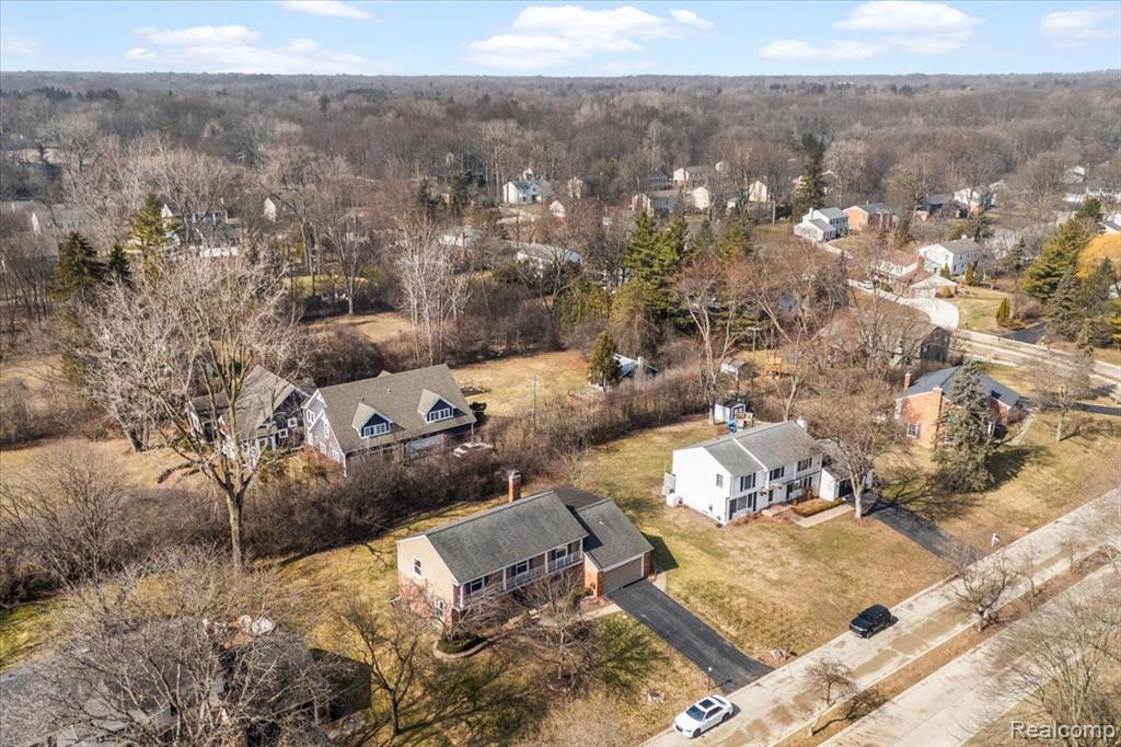 31065 Old Stage Road, Beverly Hills, MI 48025 — Photo 44