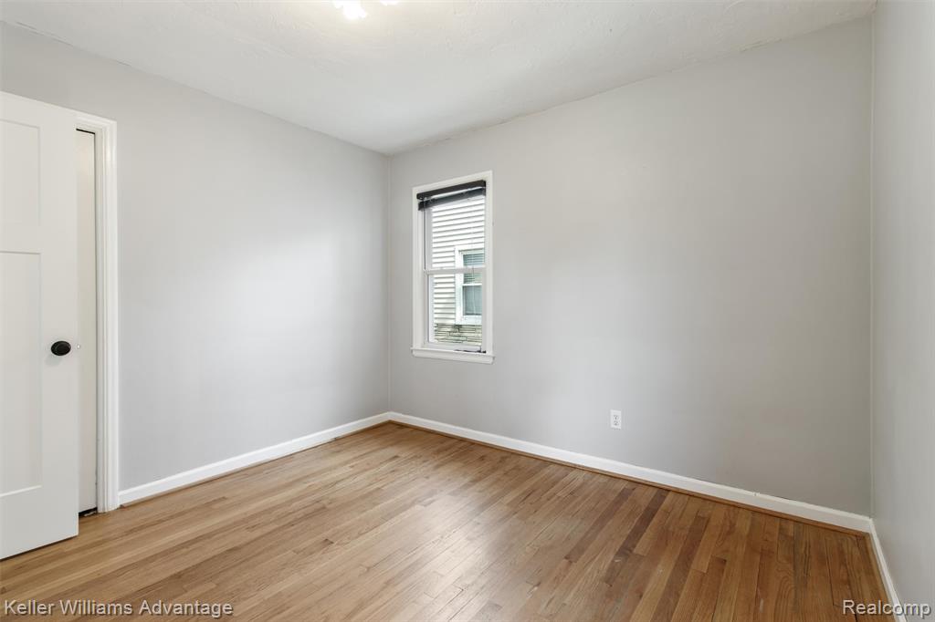 617 S Edgeworth Avenue, Royal Oak, MI 48067 — Photo 12