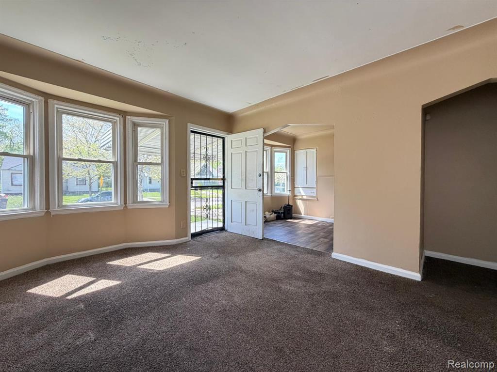 8260 Minock Street, Detroit, MI 48228 — Photo 5