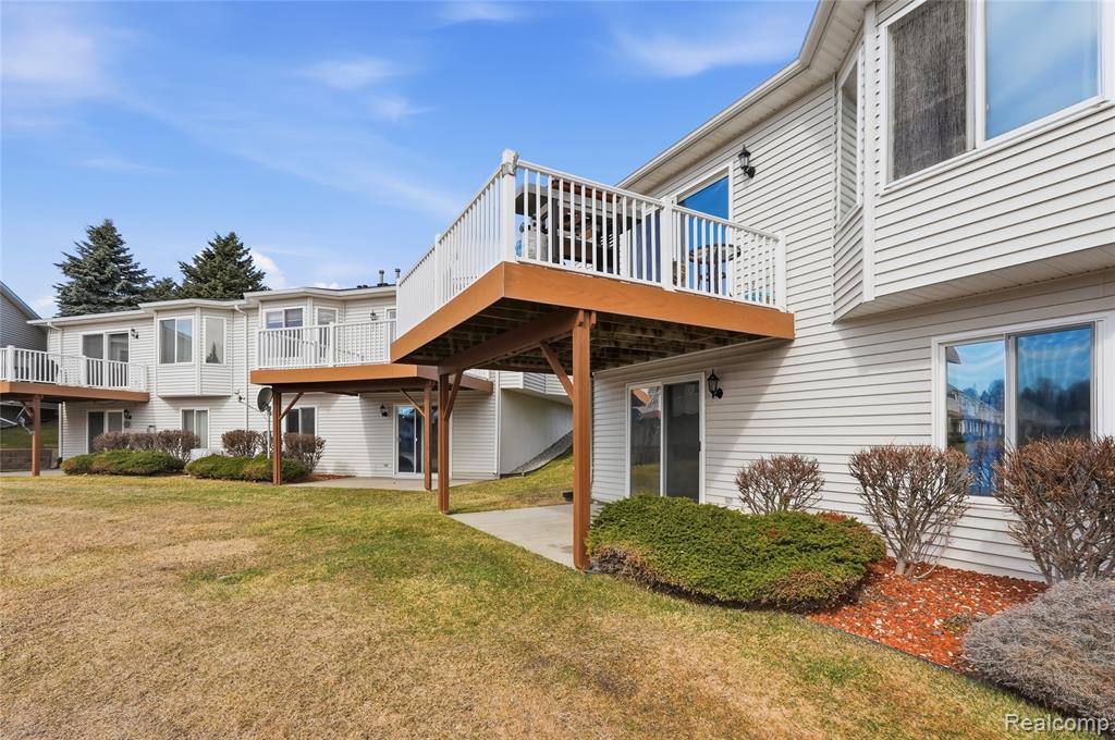 802 Crystal Lane, Marysville, MI 48040 — Photo 26