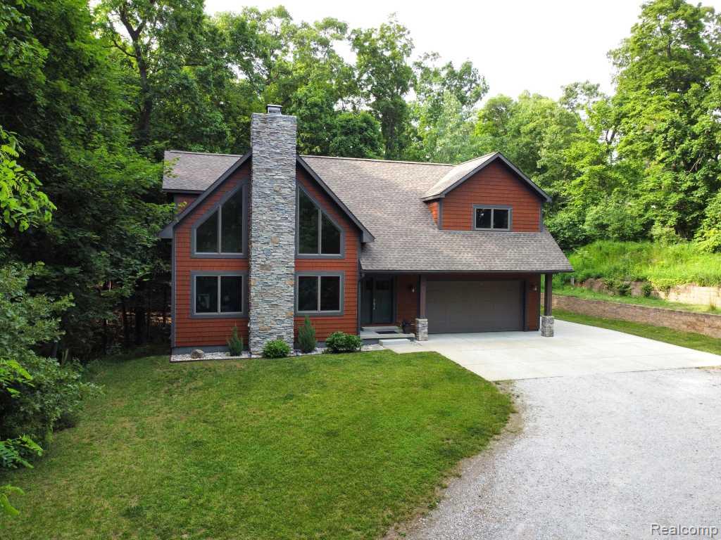 10429 9 Mile Road, Whitmore Lake, MI 48189 — Photo 39