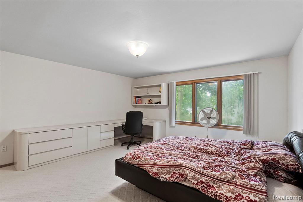 5322 Pond Bluff Drive, West Bloomfield, MI 48323 — Photo 68