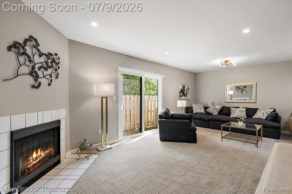 5601 Drake Hollow Drive W, West Bloomfield, MI — Photo 12
