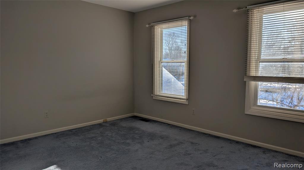 4912 OAK RIVER Drive, Troy, MI 48098 — Photo 37