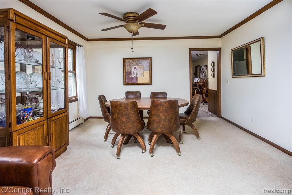 4291 QUAKER HILL Drive, Fort Gratiot, MI 48059 — Photo 7