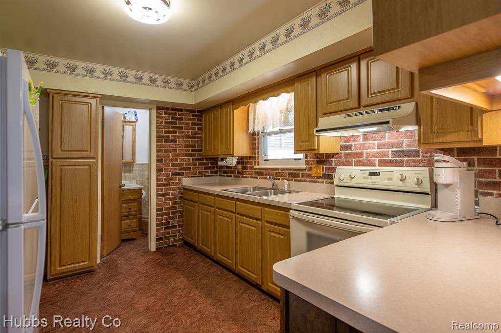 6357 TURNER Road, Flushing, MI 48433 — Photo 20