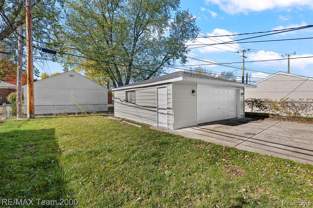 577 Brandt Street, Garden City, MI — Photo 7