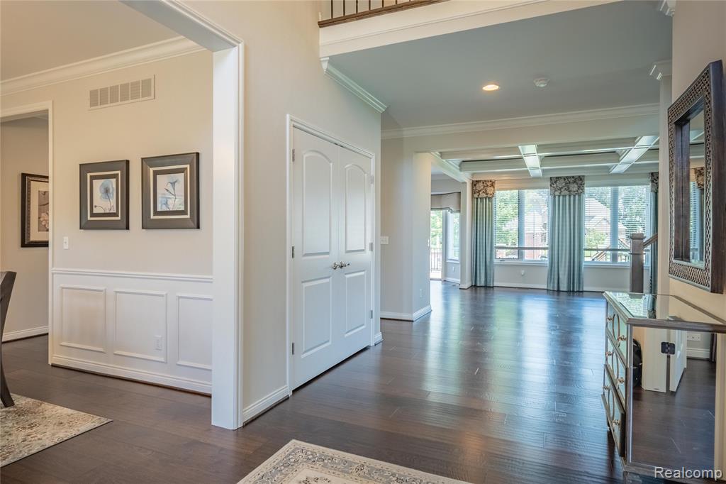 55712 Glenbrooke Drive, Shelby Twp, MI 48316 — Photo 6