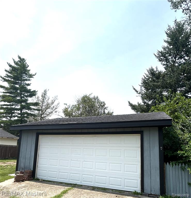 637 Dane Drive, Monroe, MI 48162 — Photo 25