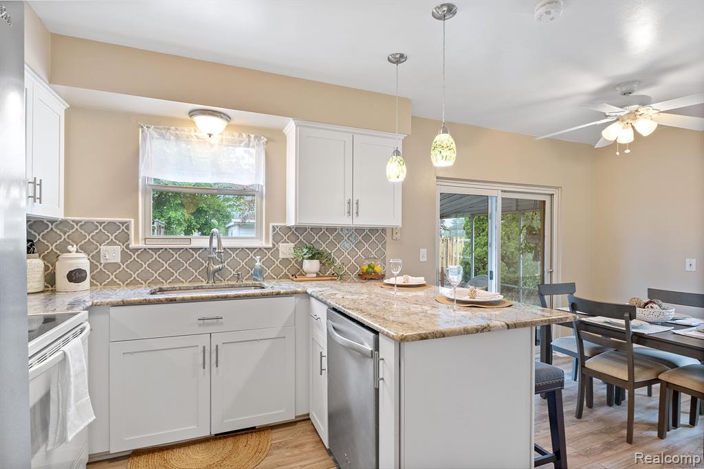 40740 ORANGELAWN Avenue, Plymouth, MI 48170 — Photo 3