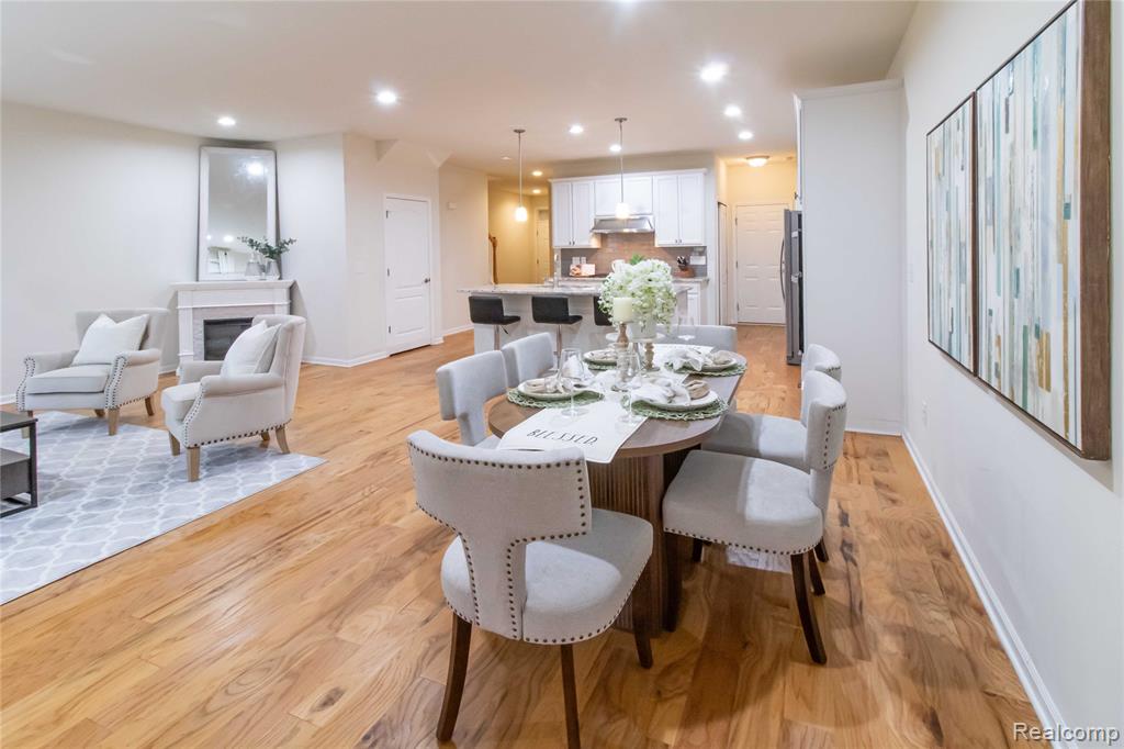 43635 CHANCELLOR LANE, Novi, MI — Photo 21