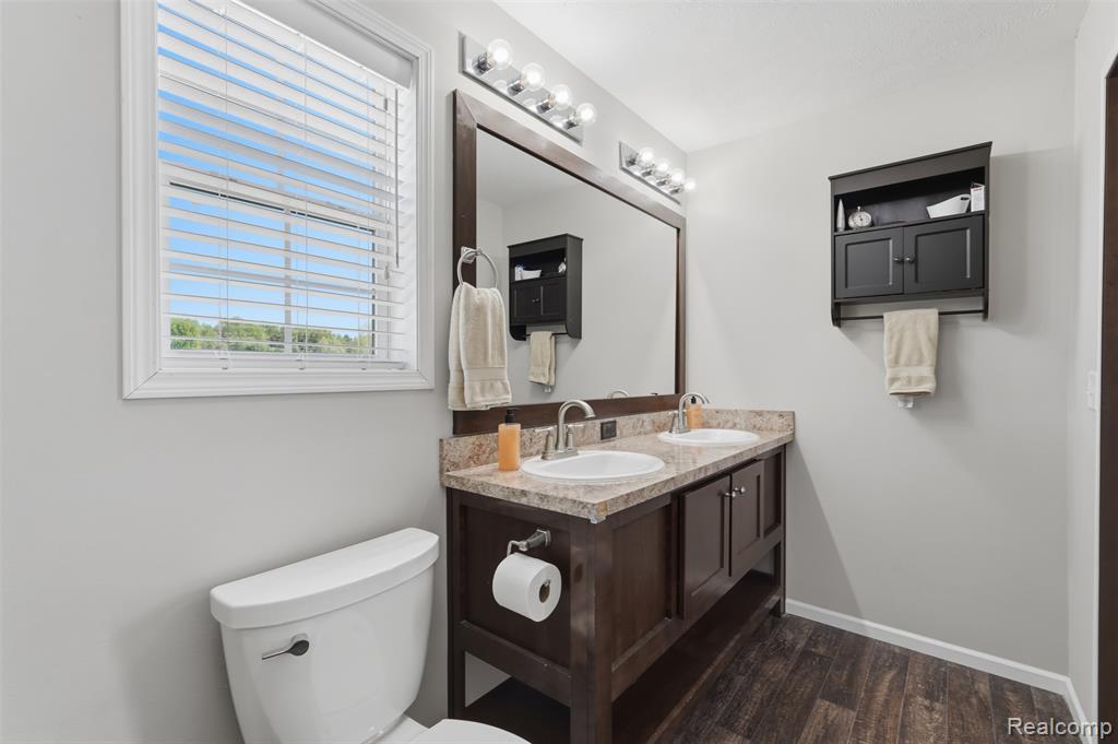 11112 Hickory Tree Court, South Lyon, MI 48178 — Photo 19