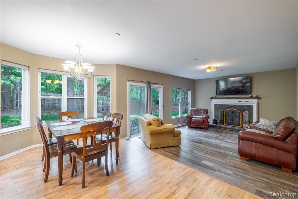 1250 Walloon Way, Lake Orion, MI — Photo 9
