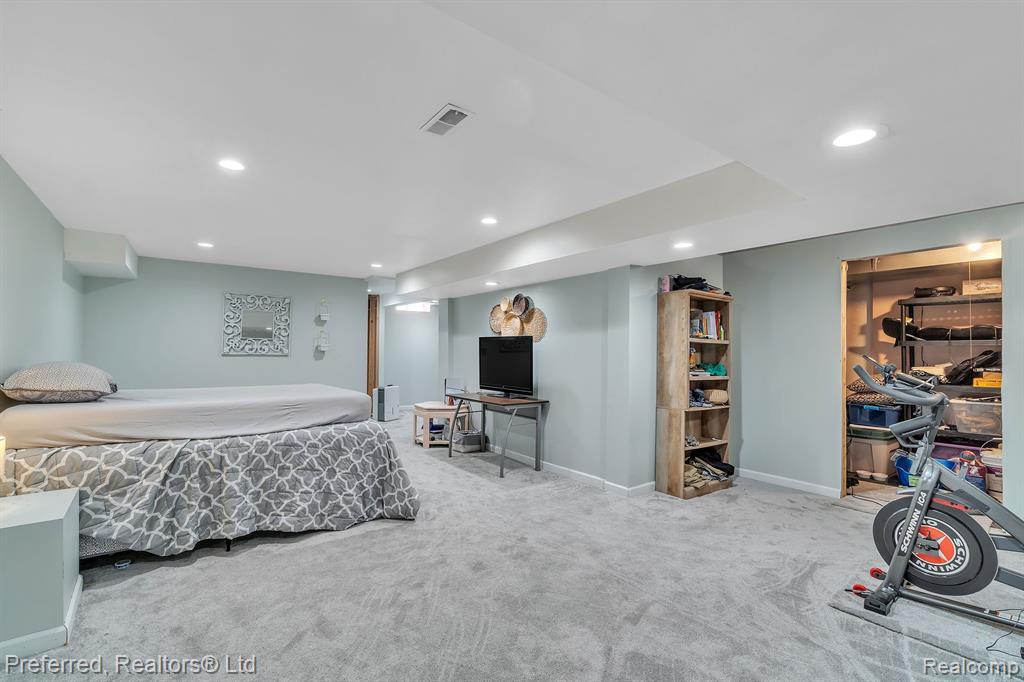 4183 MONARCH Avenue, Canton, MI 48188 — Photo 33
