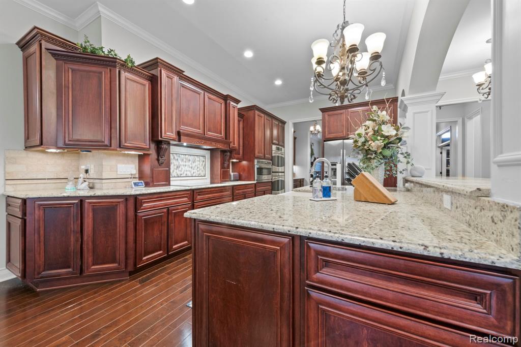 56555 Hartley Drive W, Shelby Twp, MI 48316 — Photo 23