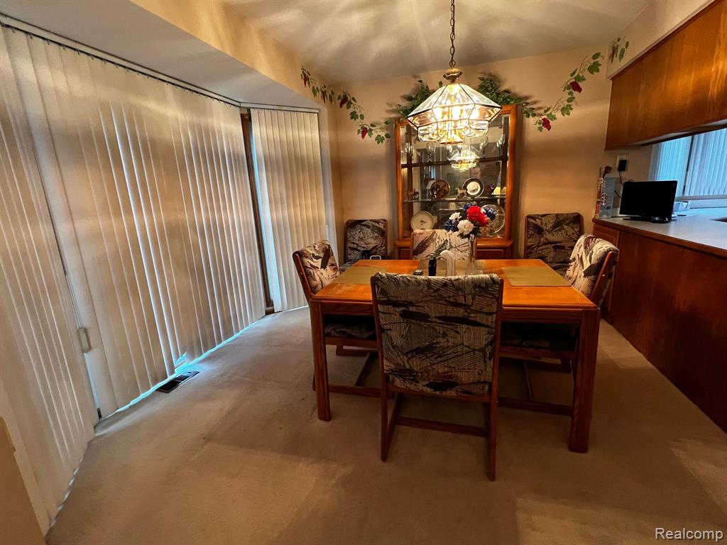 40363 DENBIGH Drive, Sterling Heights, MI 48310 — Photo 23