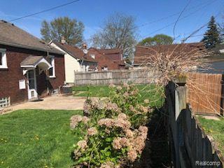 581 ANTOINE Street, Wyandotte, MI 48192 — Photo 39
