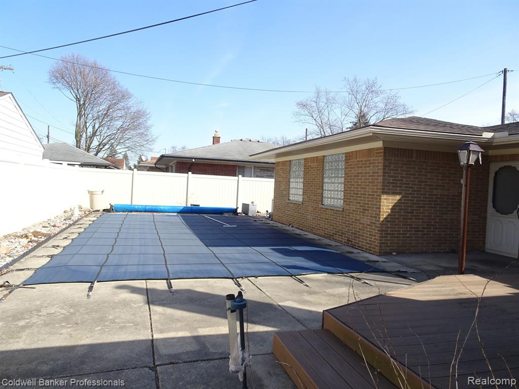 7790 LOUISE Court, Westland, MI — Photo 29