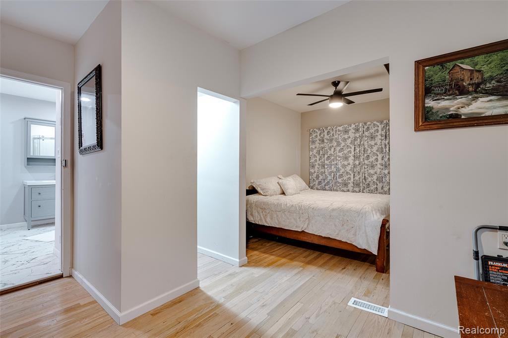 2025 Central Street, Detroit, MI 48209 — Photo 29