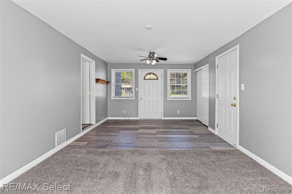 4075 Bristolwood Drive, Flint, MI 48507 — Photo 56