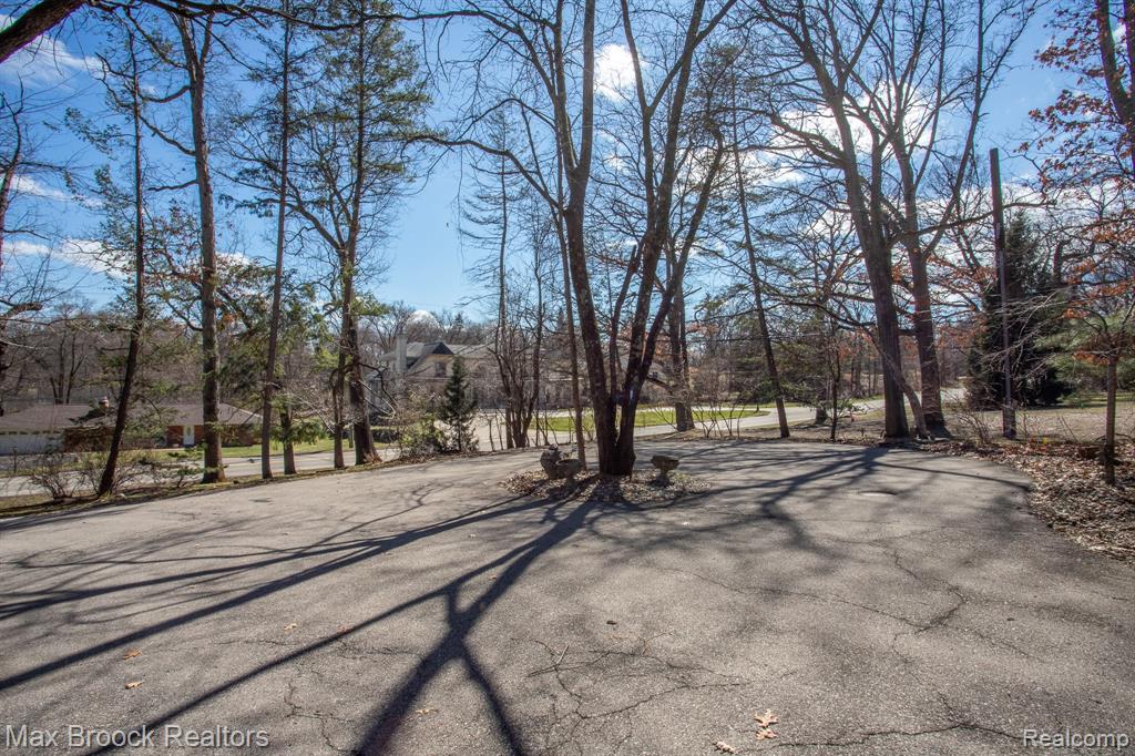 30875 Franklin Road, Franklin, MI 48025 — Photo 75