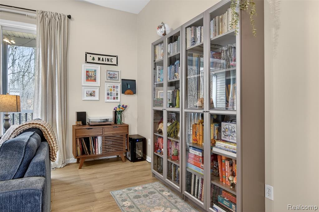2946 Hunley Drive, Ann Arbor, MI 48105 — Photo 12