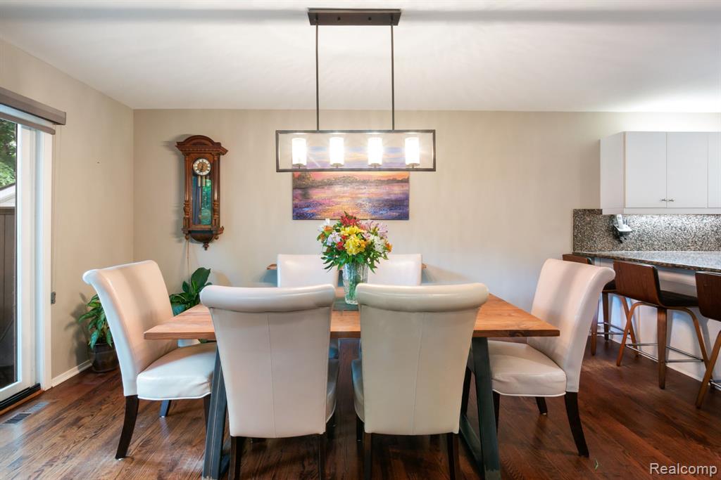 5775 Eastman Boulevard, West Bloomfield, MI 48323 — Photo 13