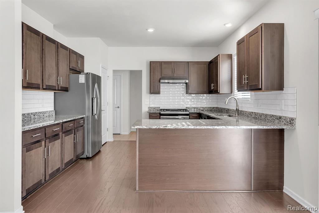 2019 WILTSHIRE Drive, Superior, MI 48198 — Photo 9