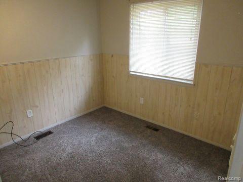 7265 Ida Terrace, Waterford, MI 48329 — Photo 21