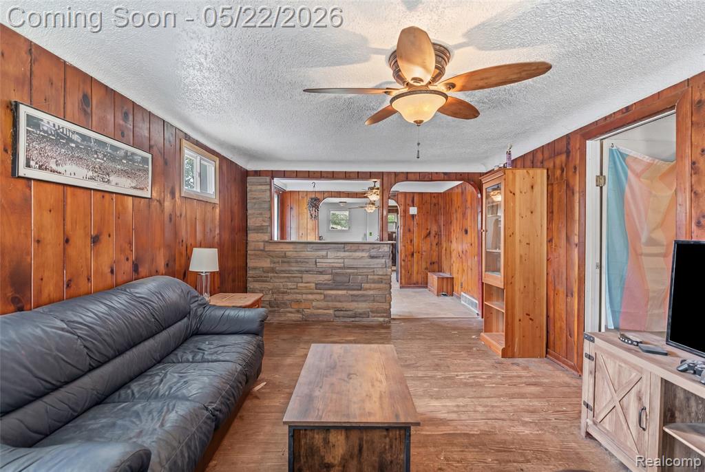 3385 N Genesee Road, Flint, MI 48506 — Photo 3
