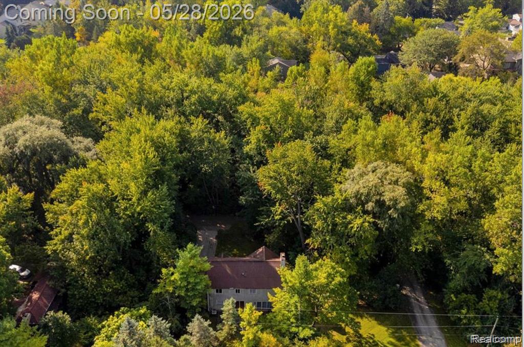 6910 Leytonstone Boulevard, West Bloomfield, MI — Photo 39