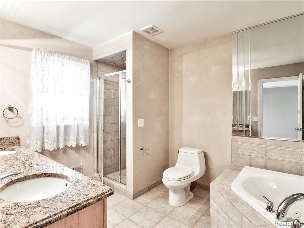 56909 Pinecone Boulevard, Shelby Twp, MI 48316 — Photo 18