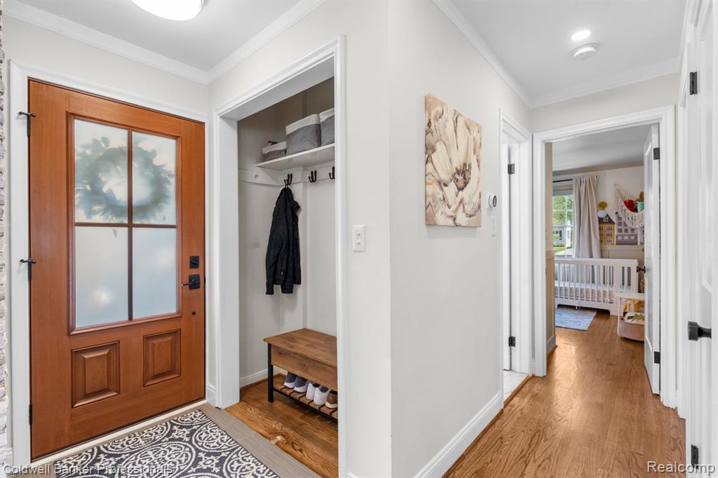 631 Washington Road, Grosse Pointe, MI 48230 — Photo 6