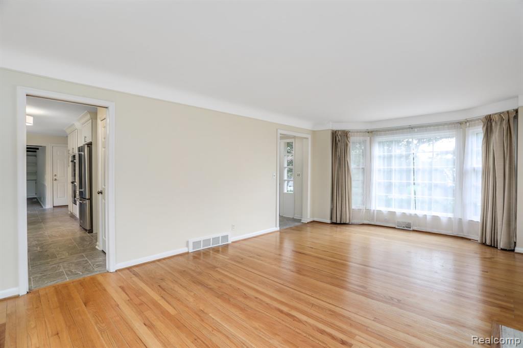 4259 WENDELL Road, West Bloomfield, MI 48323 — Photo 19