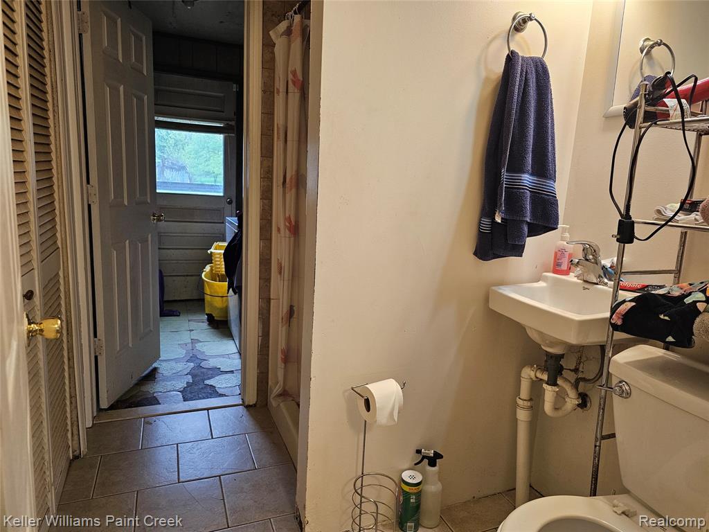 6733 Mayfair Road, Shelby Twp, MI 48317 — Photo 20